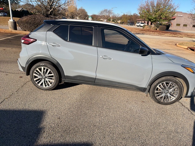 2023 Nissan Kicks SV photo 4