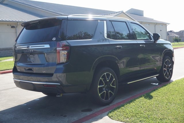 2021 Chevrolet Tahoe LT photo 2