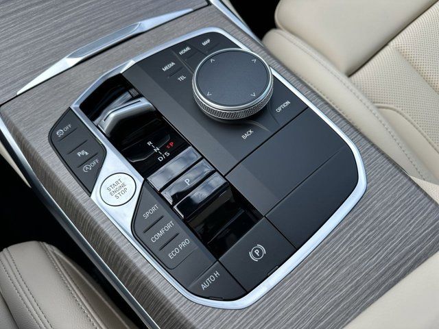 2025 Bmw 330i photo 21