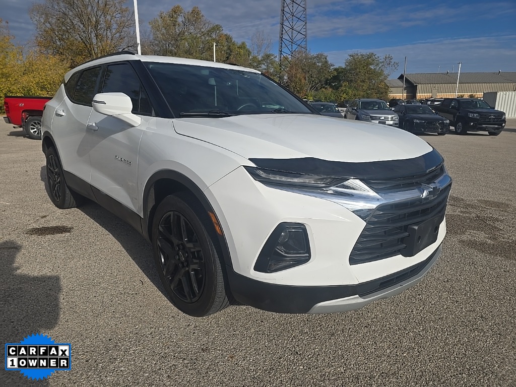 2022 Chevrolet Blazer 2LT photo 2