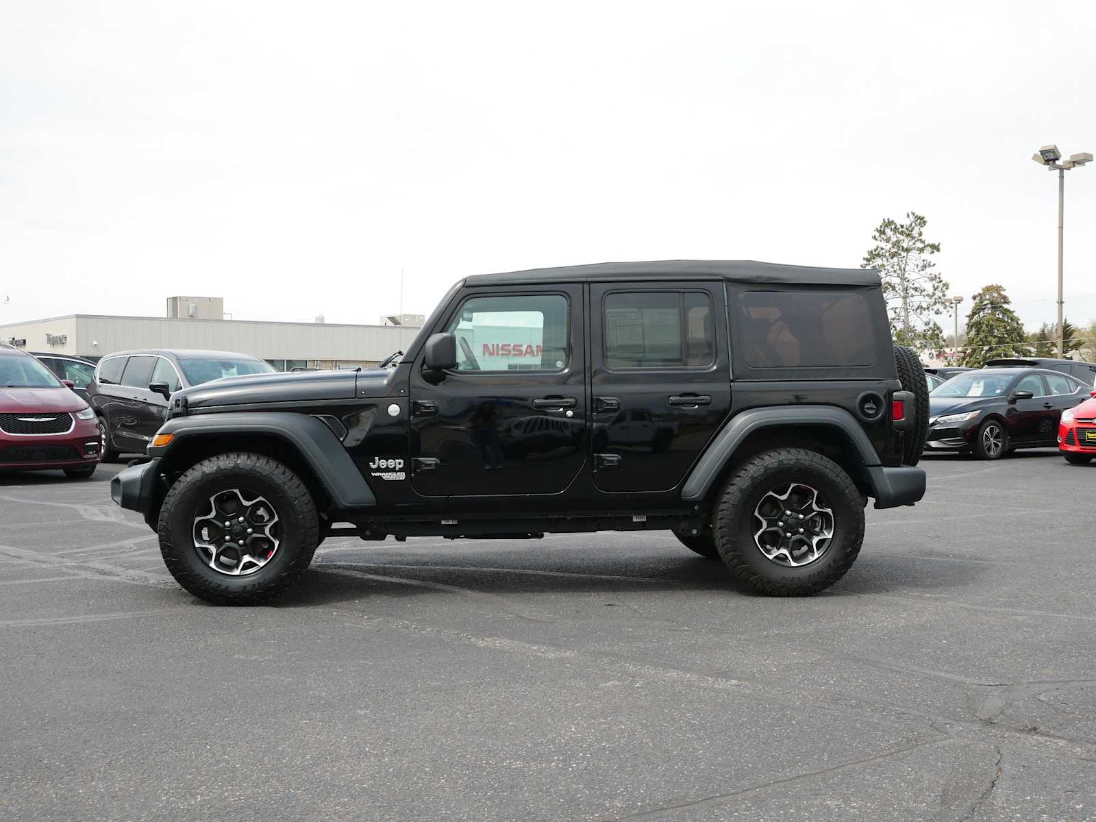2021 Jeep Wrangler Unlimited Sport S photo 2