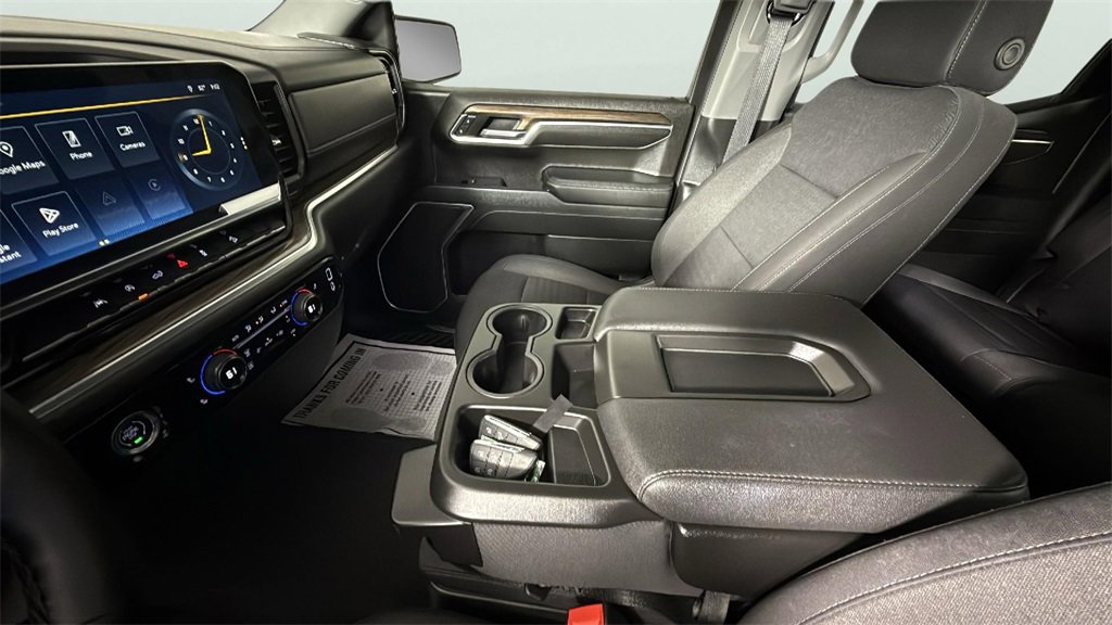 2024 Chevrolet Silverado 1500 LT photo 22