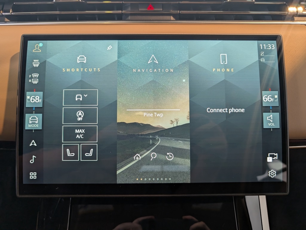2025 Land Rover Range Rover Sport SE photo 17