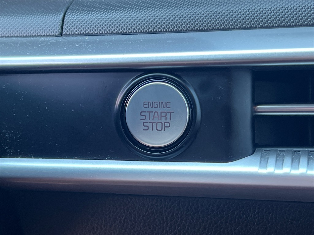 2023 Kia K5 GT-Line photo 28