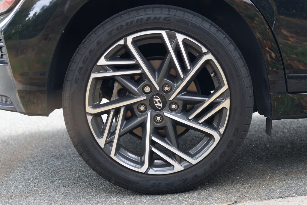 2022 Hyundai Kona SEL N Line photo 25