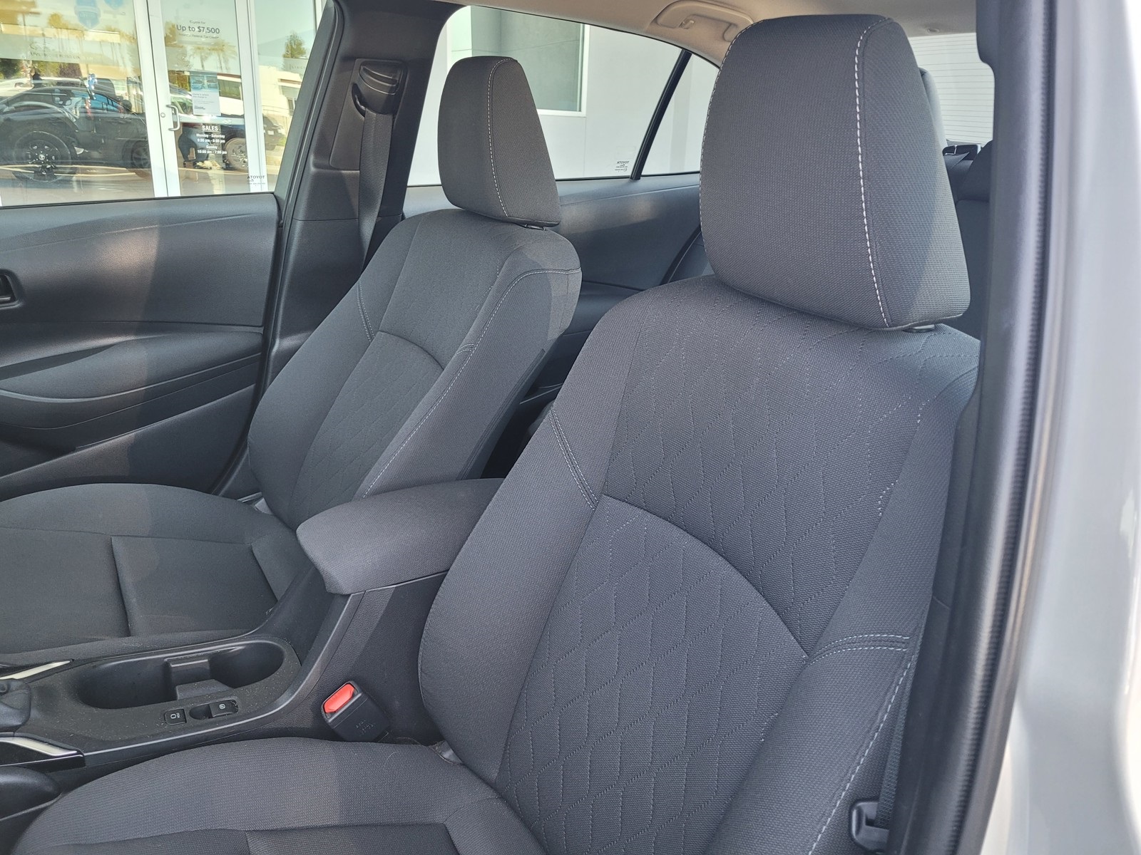 2024 Toyota Corolla LE photo 20