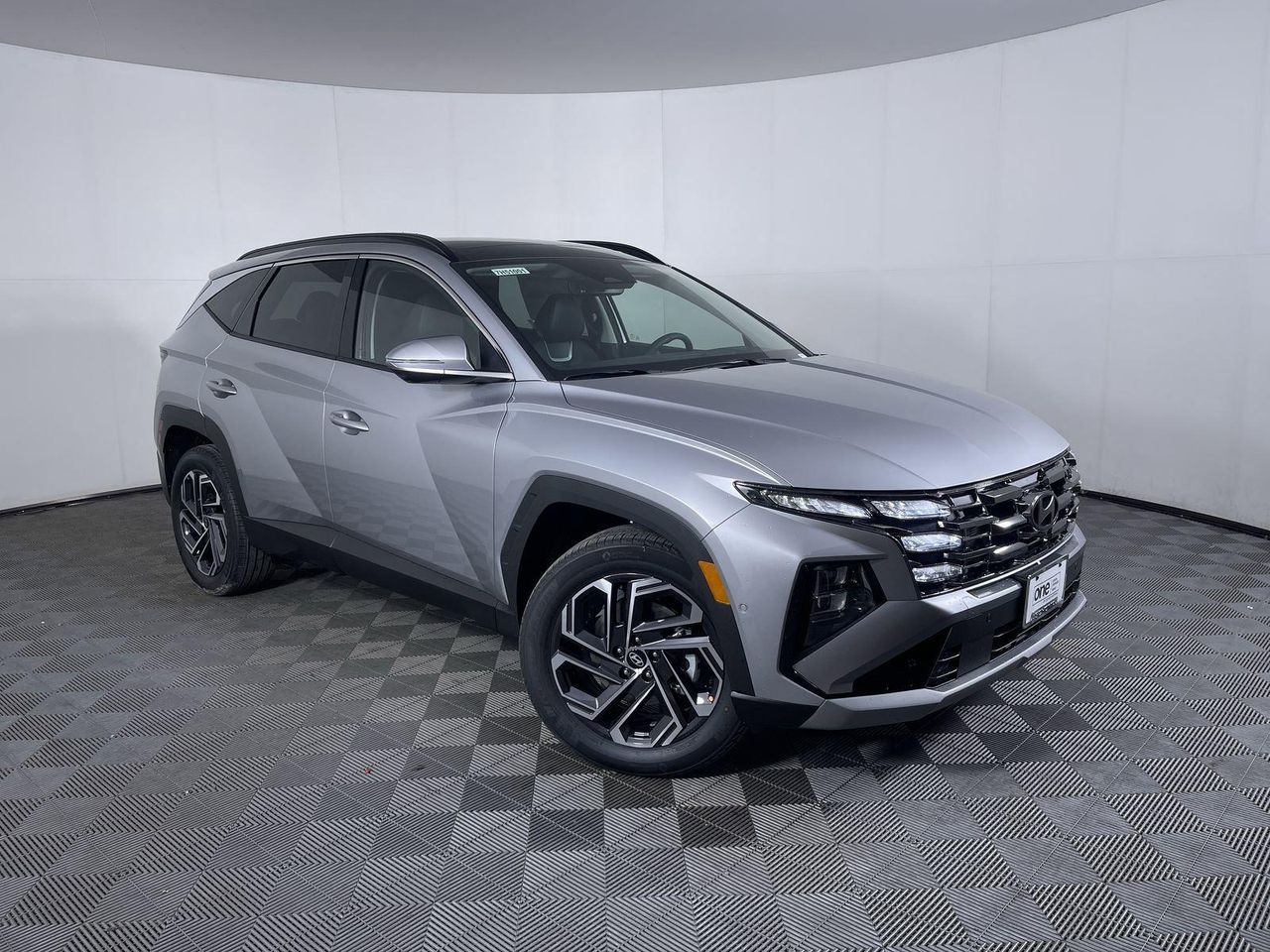 2025 Hyundai Tucson Limited photo 3