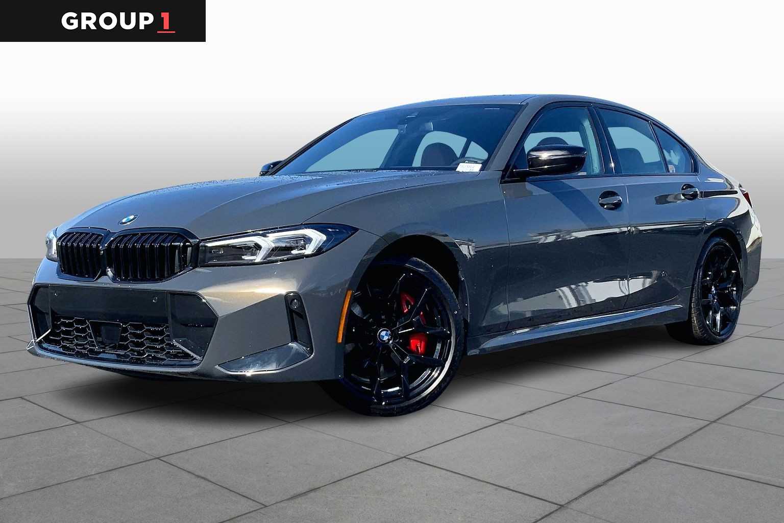 2026 BMW 3 Series 330's photo