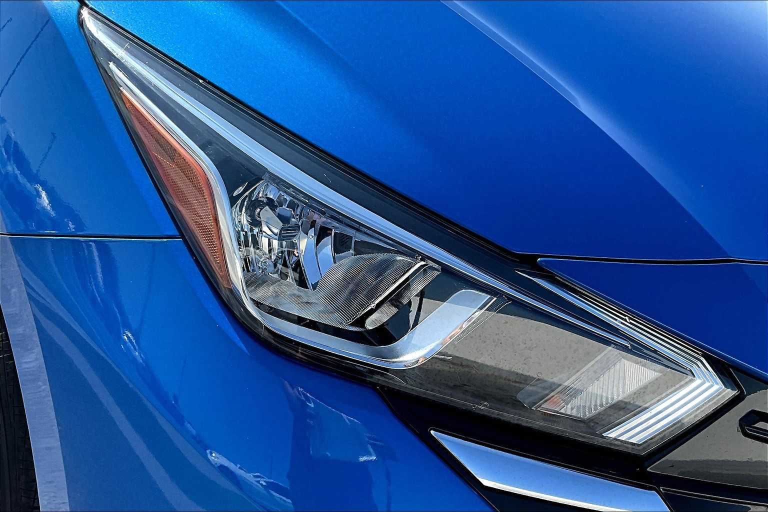 2024 Nissan Versa S photo 26