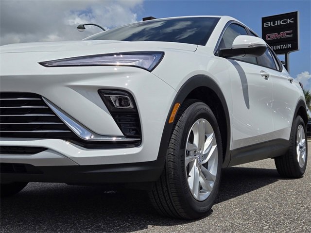 2025 Buick Envista Preferred photo 3