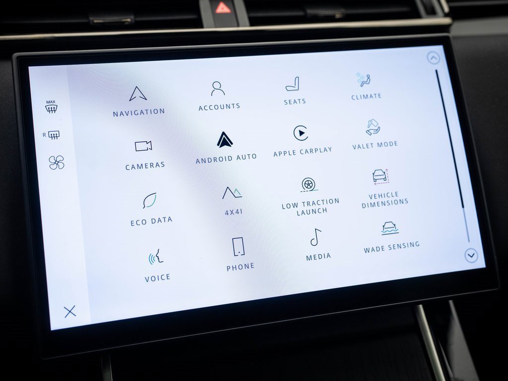 2026 Land Rover Range Rover Velar SE photo 29