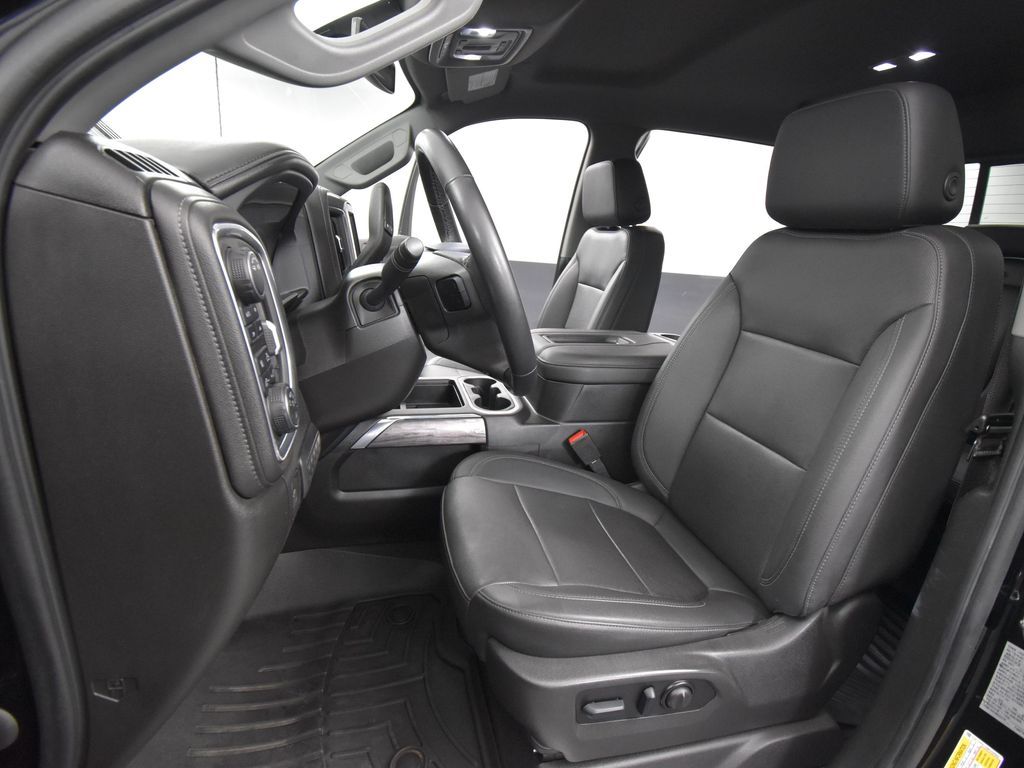 2022 Chevrolet Silverado 2500HD LTZ photo 17