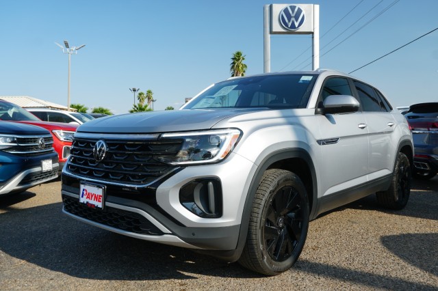 2026 Volkswagen Atlas Cross Sport SE w/Tech's photo