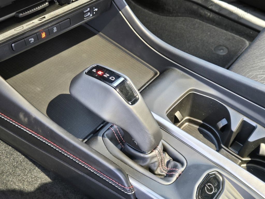 2025 Dodge Charger Daytona R/T AWD photo 9