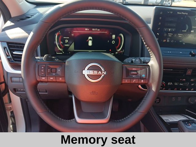 2026 Nissan Rogue Platinum photo 8