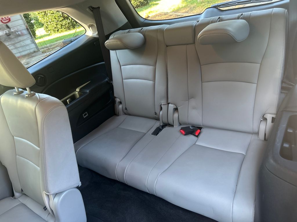 2017 Honda Pilot Touring photo 20