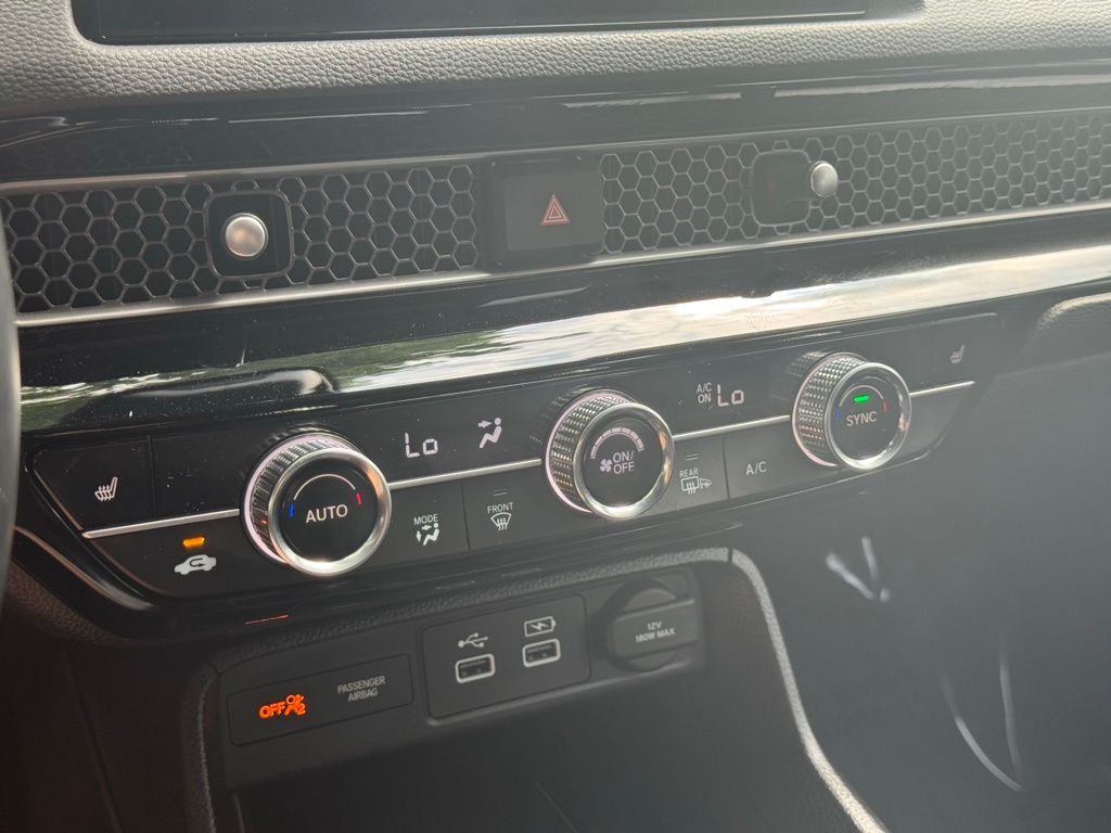 2023 Honda Civic Sport Touring Hatchback photo 30