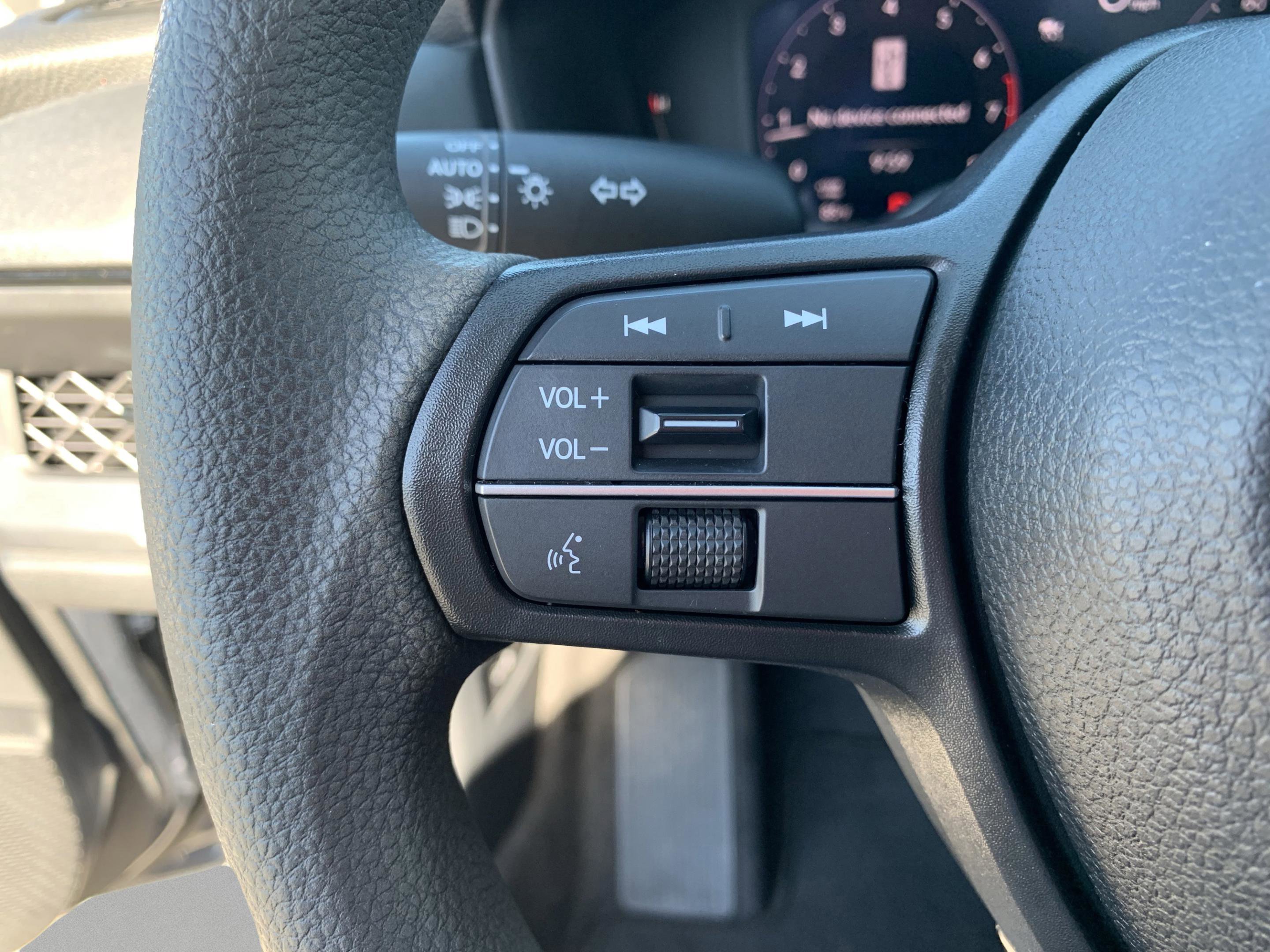 2023 Honda Accord LX photo 33