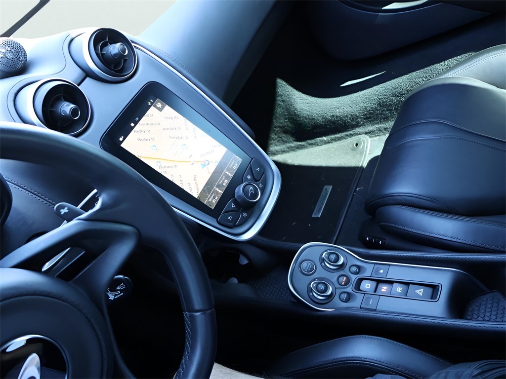 2019 Mclaren 570S photo 13