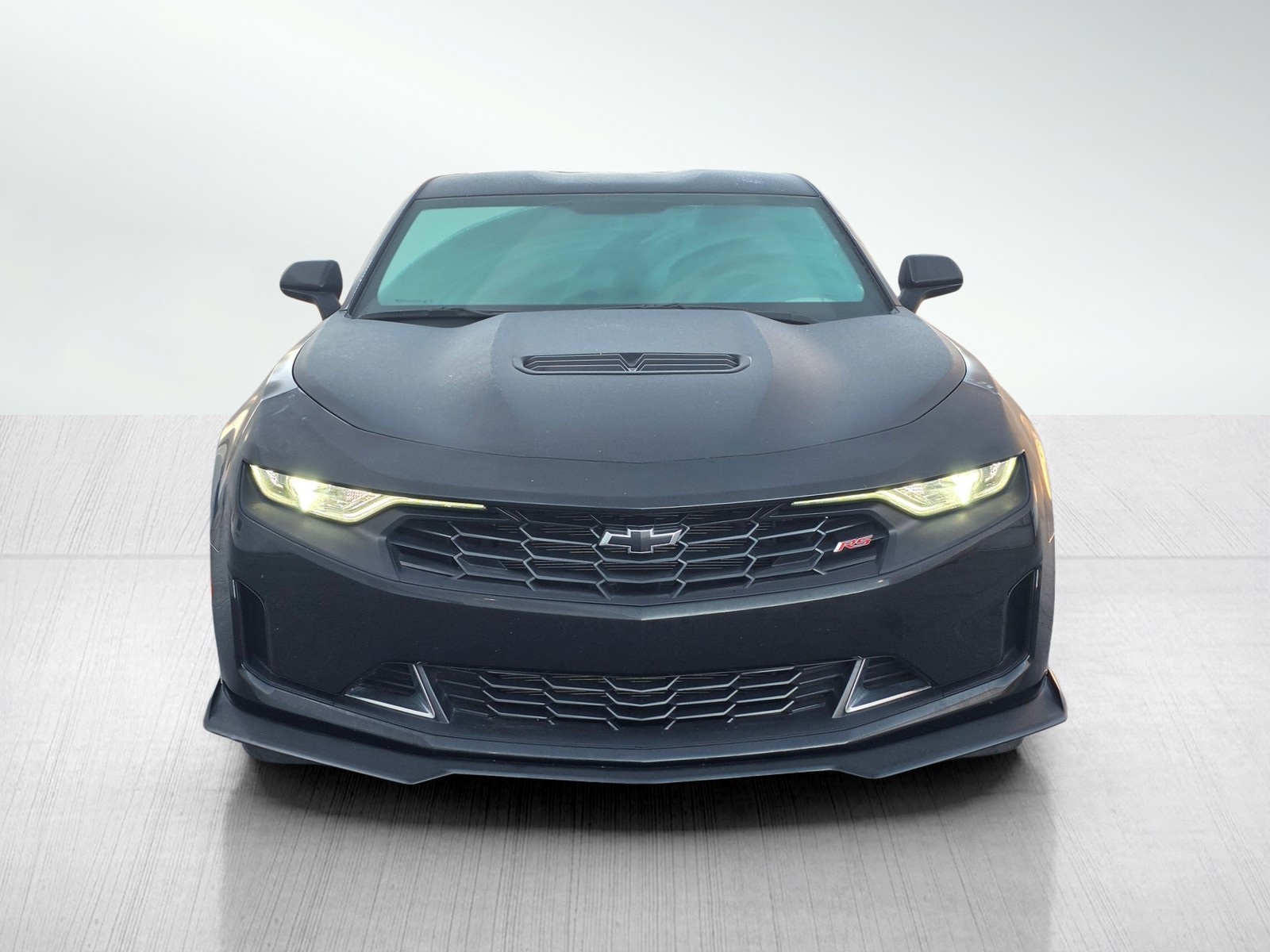 2022 Chevrolet Camaro LT1 photo 2