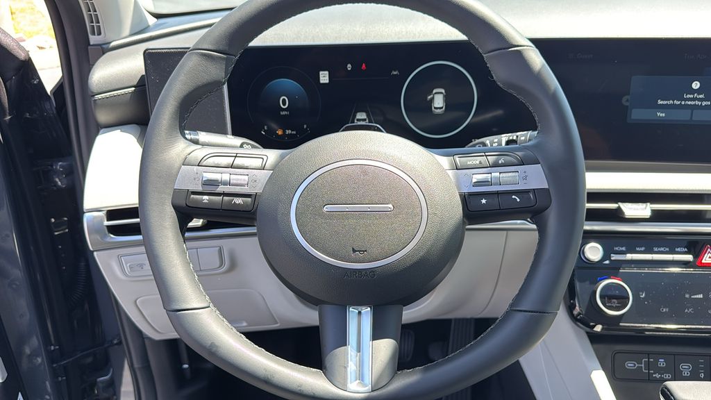 2025 Hyundai Tucson SEL Convenience photo 14
