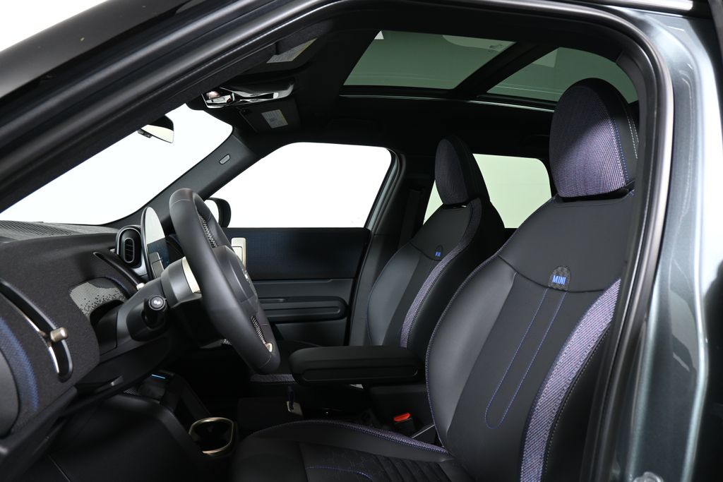 2026 Mini Countryman S ALL4 photo 9