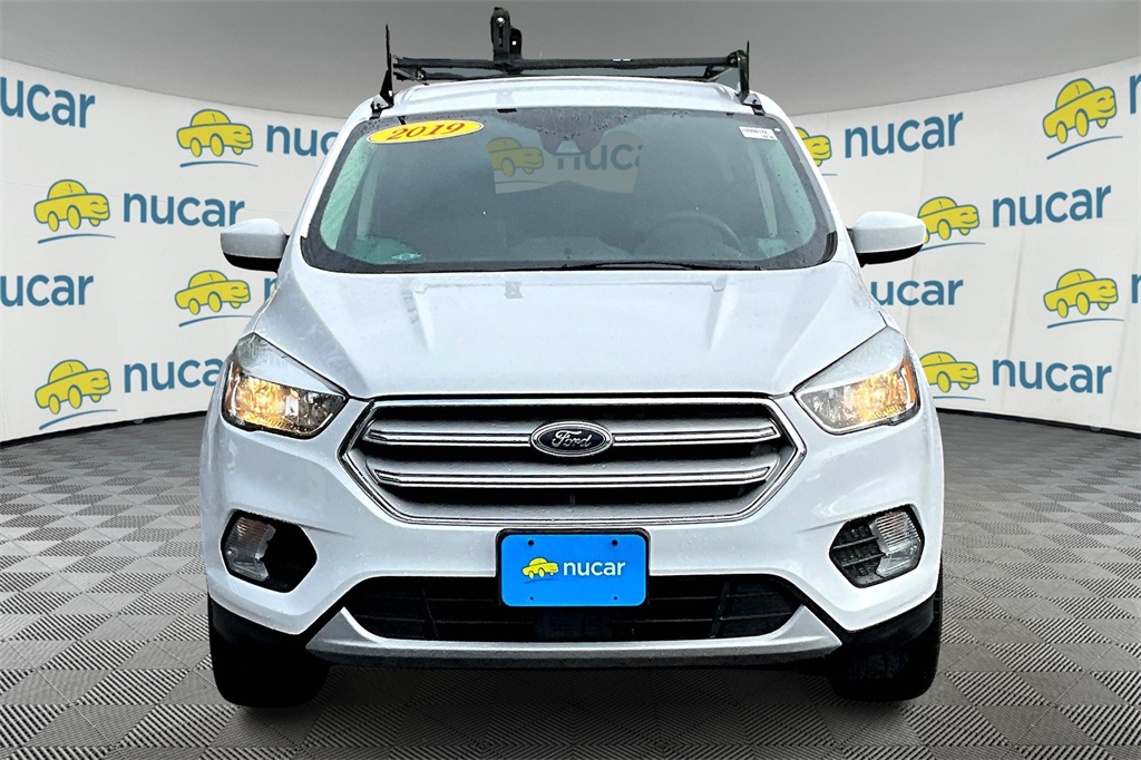 2019 Ford Escape SE photo 2