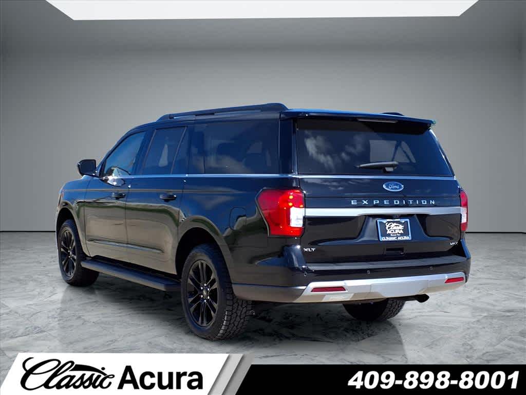 2024 Ford Expedition MAX XLT photo 3