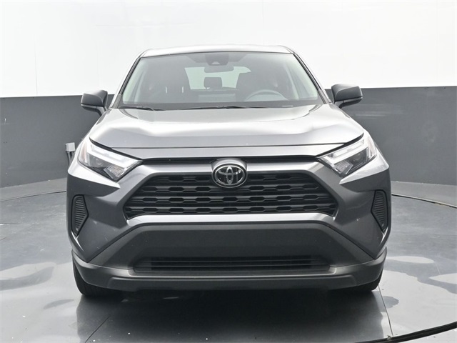 2023 Toyota RAV4 LE photo 4