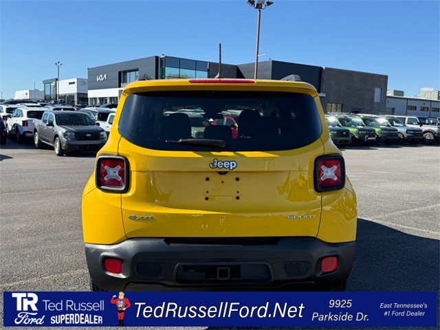 2017 Jeep Renegade Sport photo 3