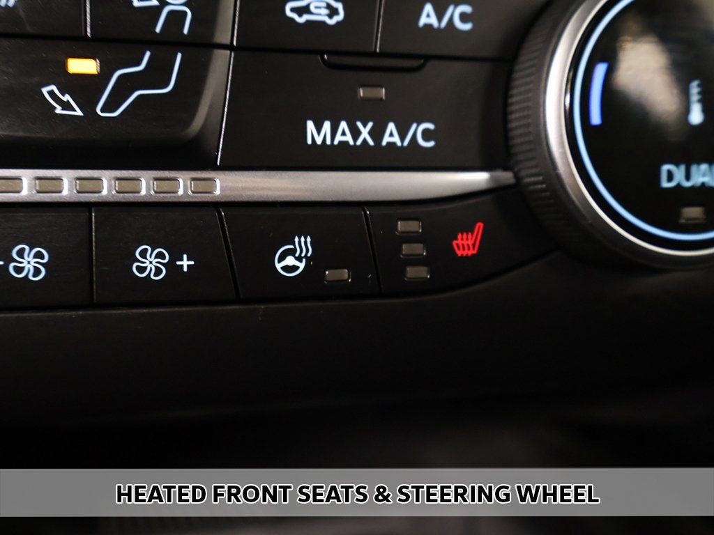2025 Ford Escape Hybrid ST-Line Select photo 3