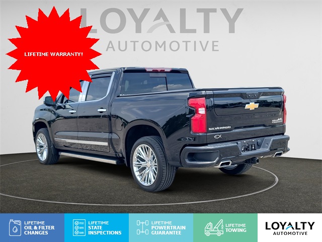 2022 Chevrolet Silverado 1500 High Country photo 3