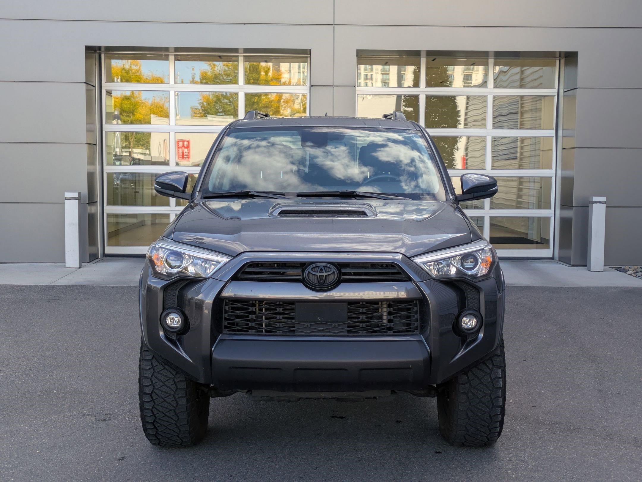 2023 Toyota 4Runner TRD photo 9