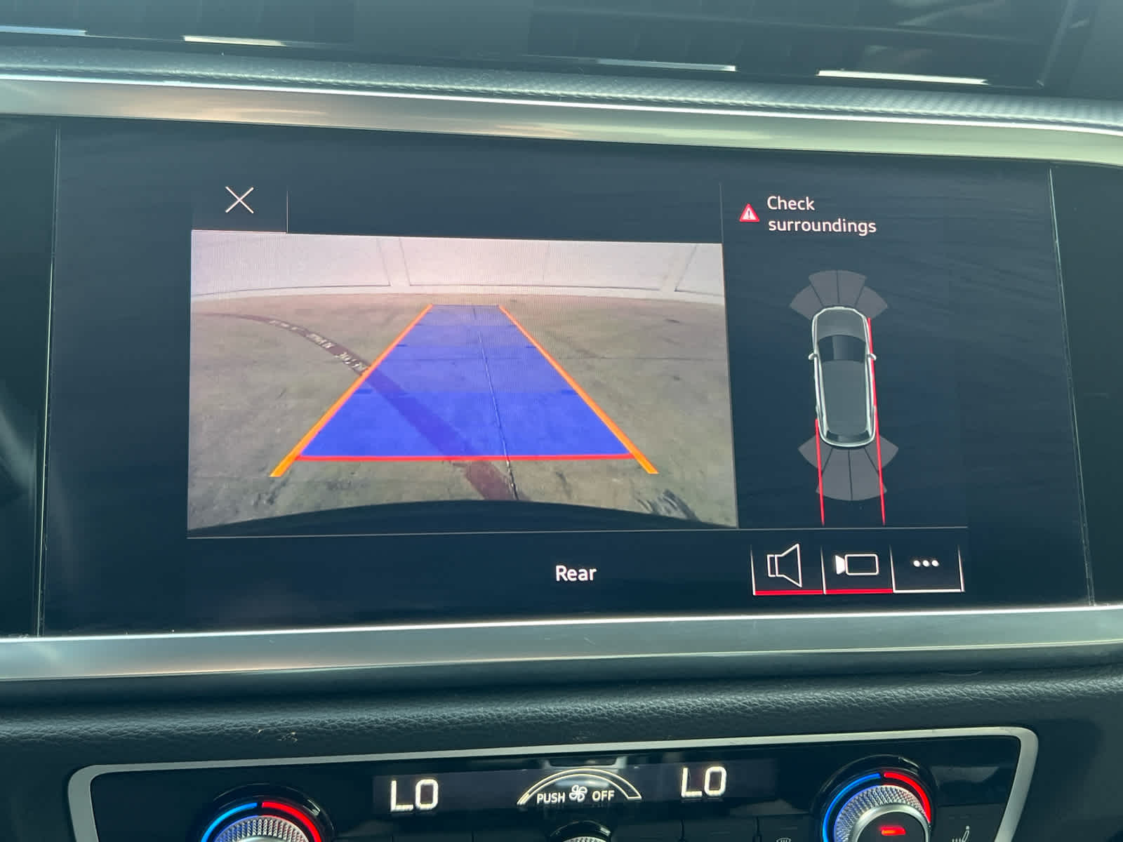 2022 Audi Q3 S line Premium photo 21