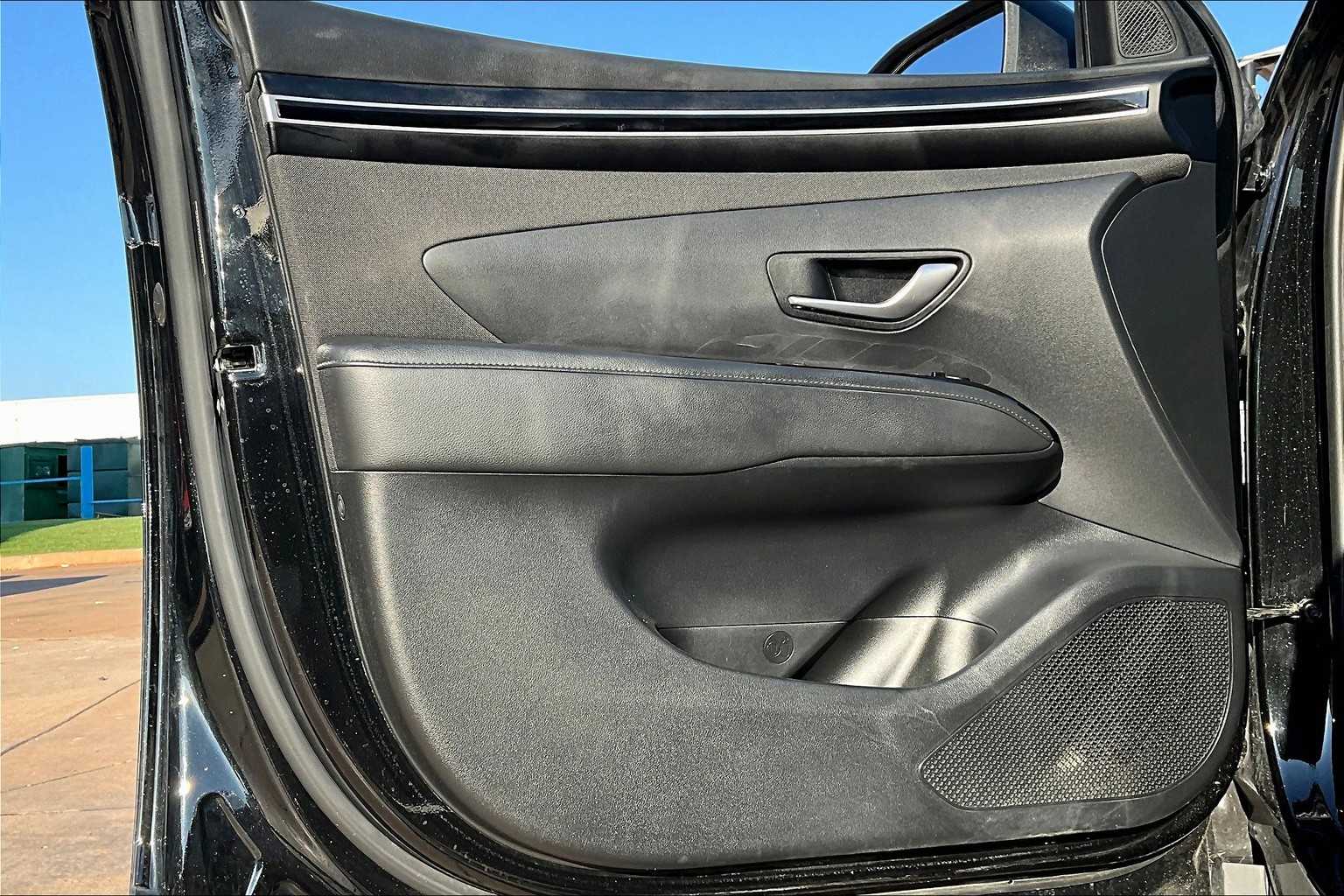 2022 Hyundai Tucson SEL Convenience photo 18