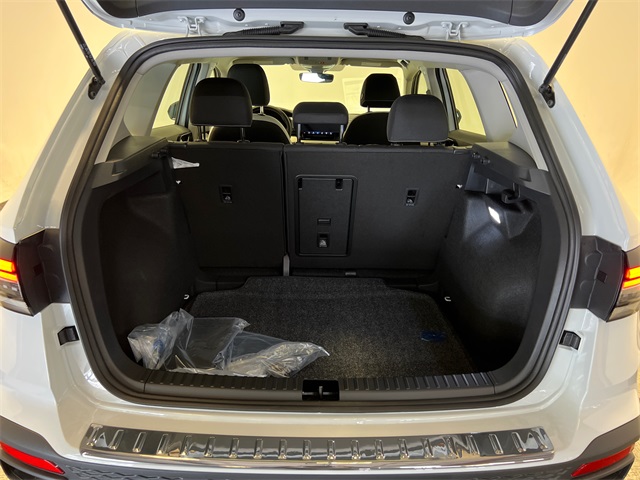 2025 Volkswagen Taos S photo 5