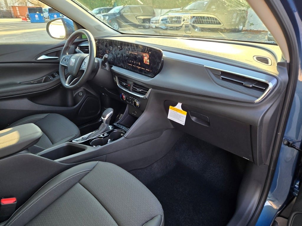 2025 Buick Encore GX Preferred photo 6
