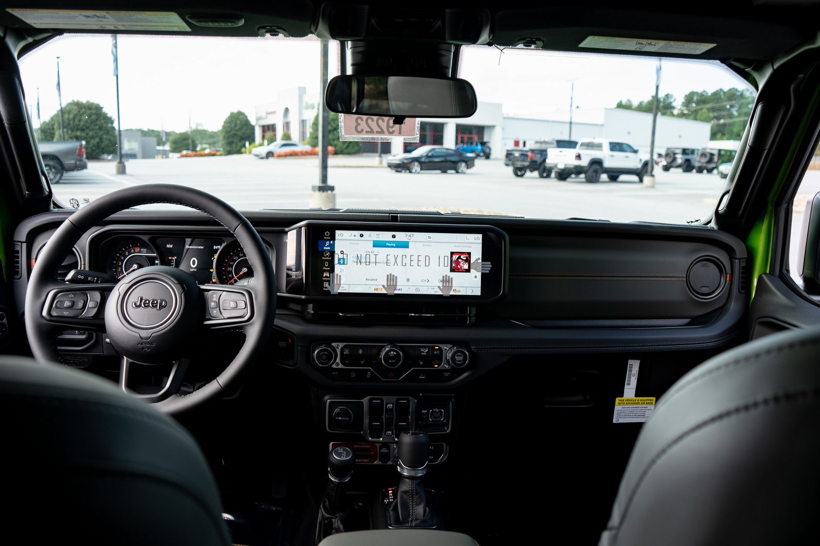 2025 Jeep Gladiator Mojave photo 18