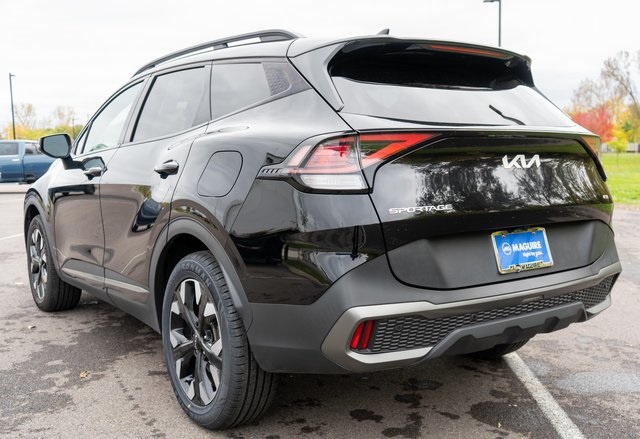 2023 Kia Sportage X-Line photo 4