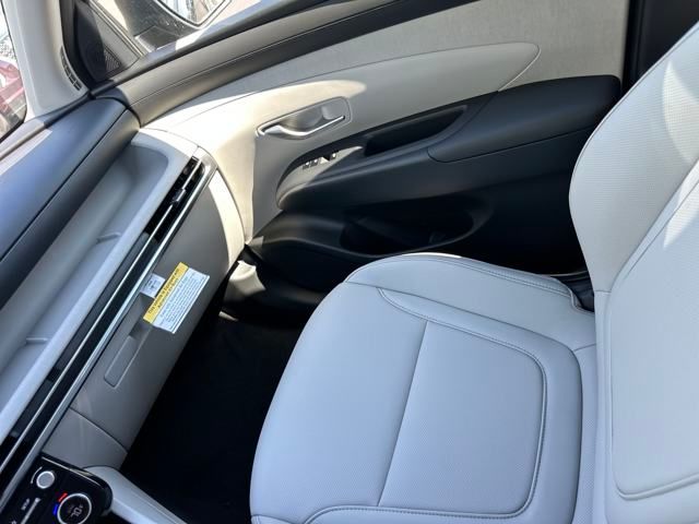 2025 Hyundai Tucson SEL Convenience photo 25