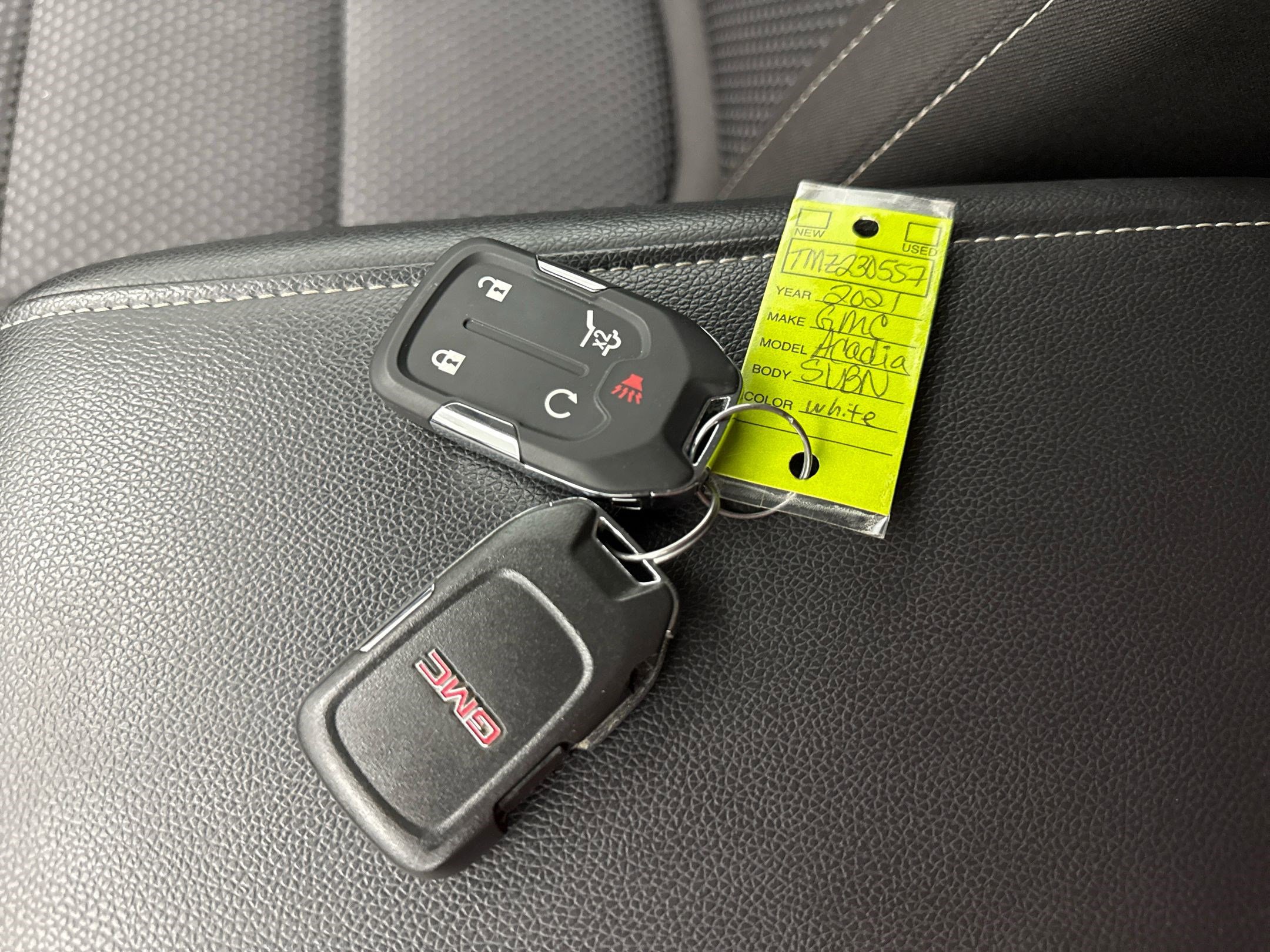 2021 Gmc Acadia SLE photo 40
