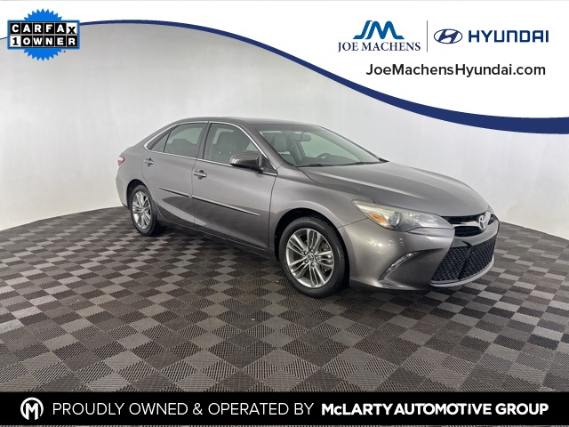 2016 Toyota Camry SE