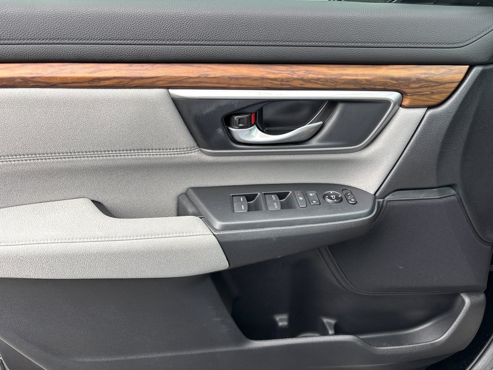 2020 Honda CR-V EX photo 18