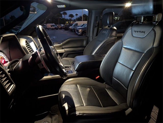 2020 Ford F-150 Raptor photo 5
