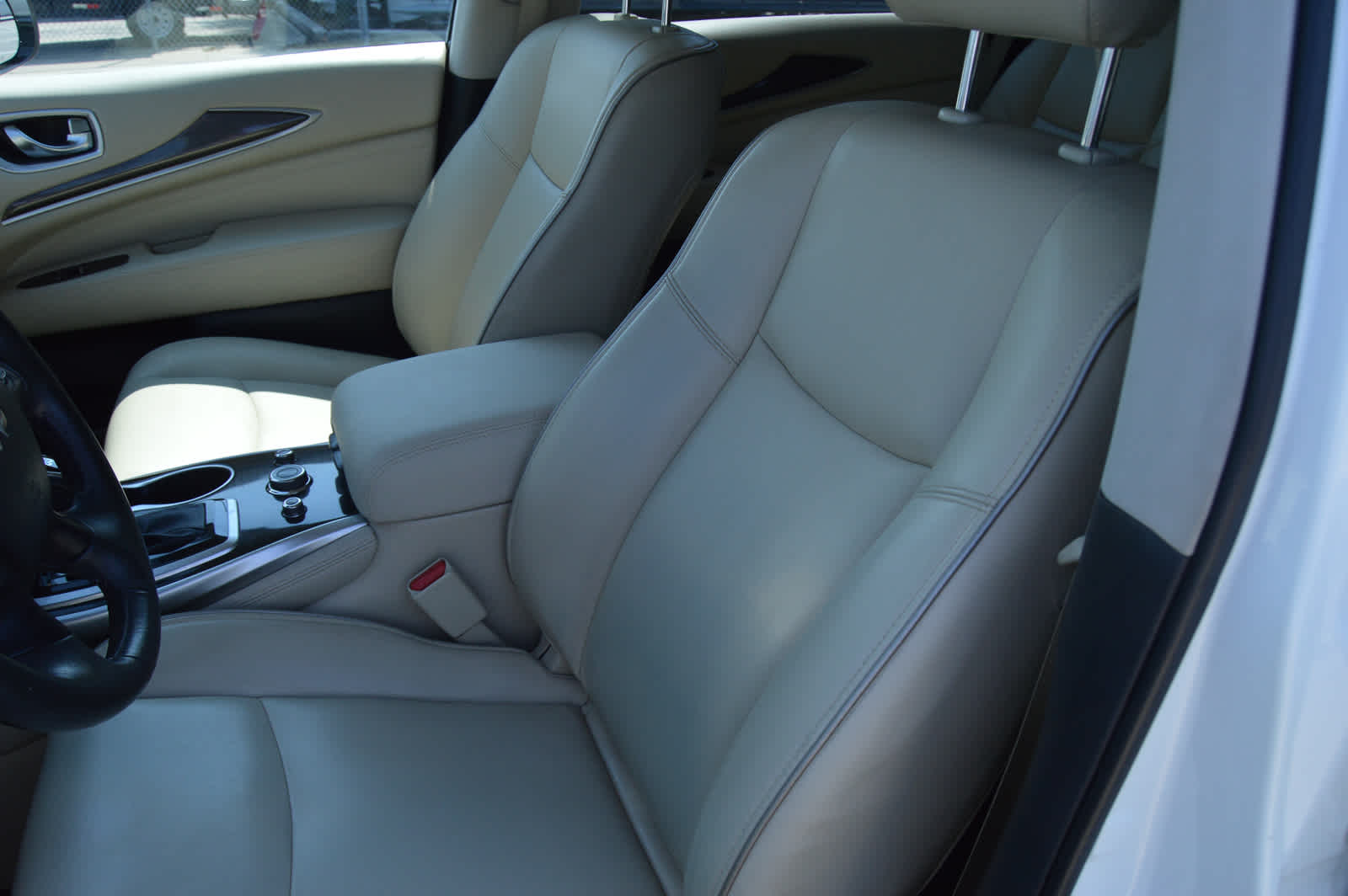 2020 Infiniti QX60 Pure photo 11