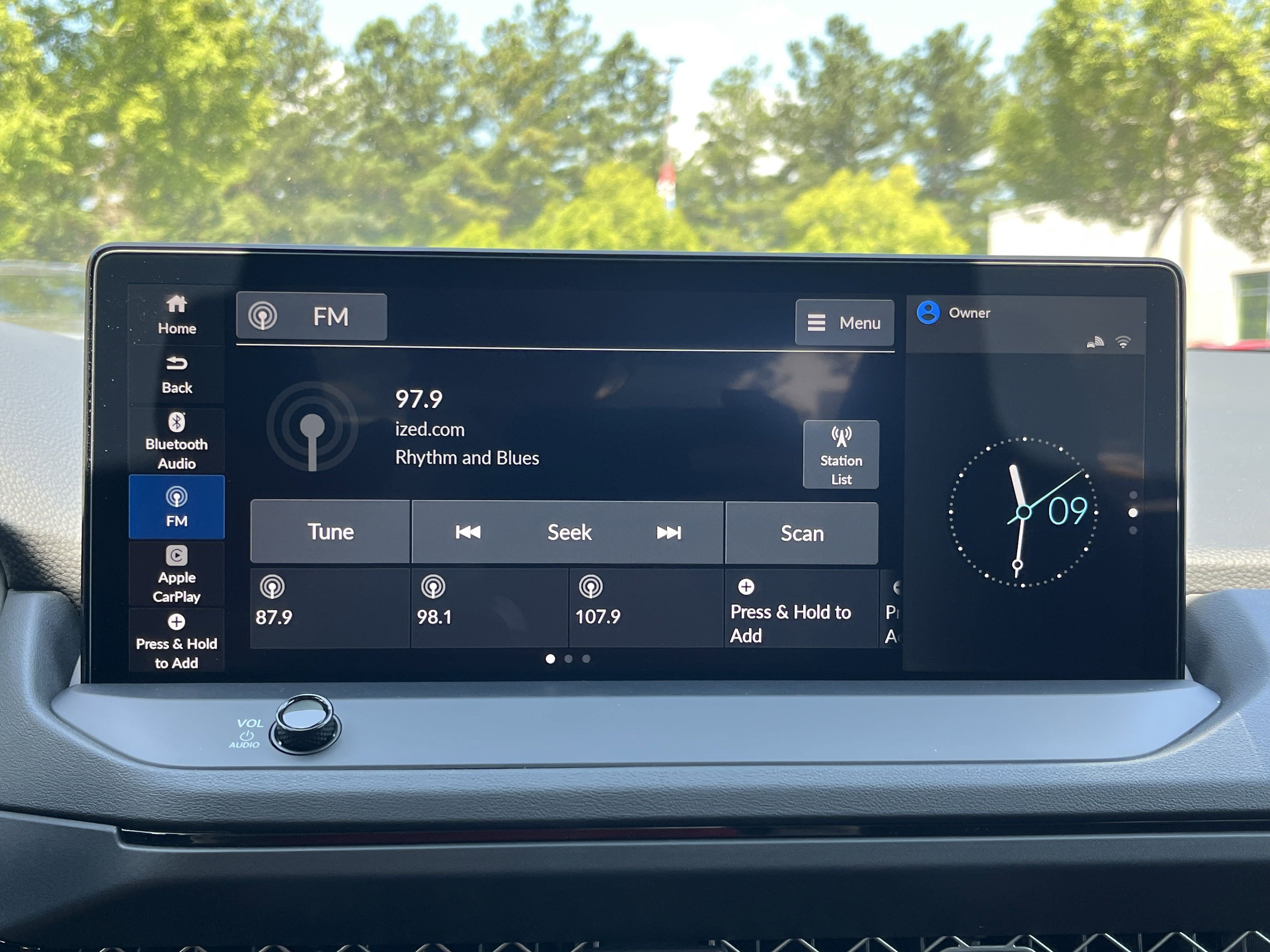 2025 Honda Accord Hybrid EX-L photo 3