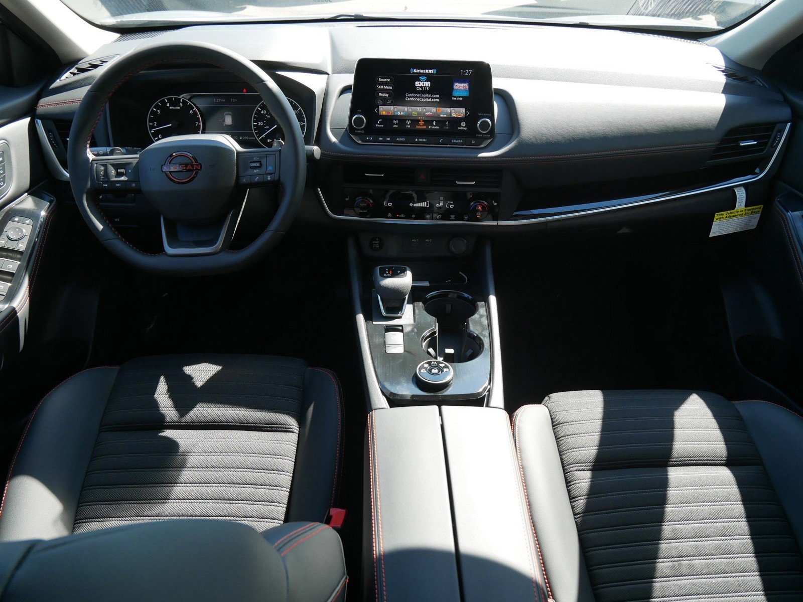 2026 Nissan Rogue AWD photo 5