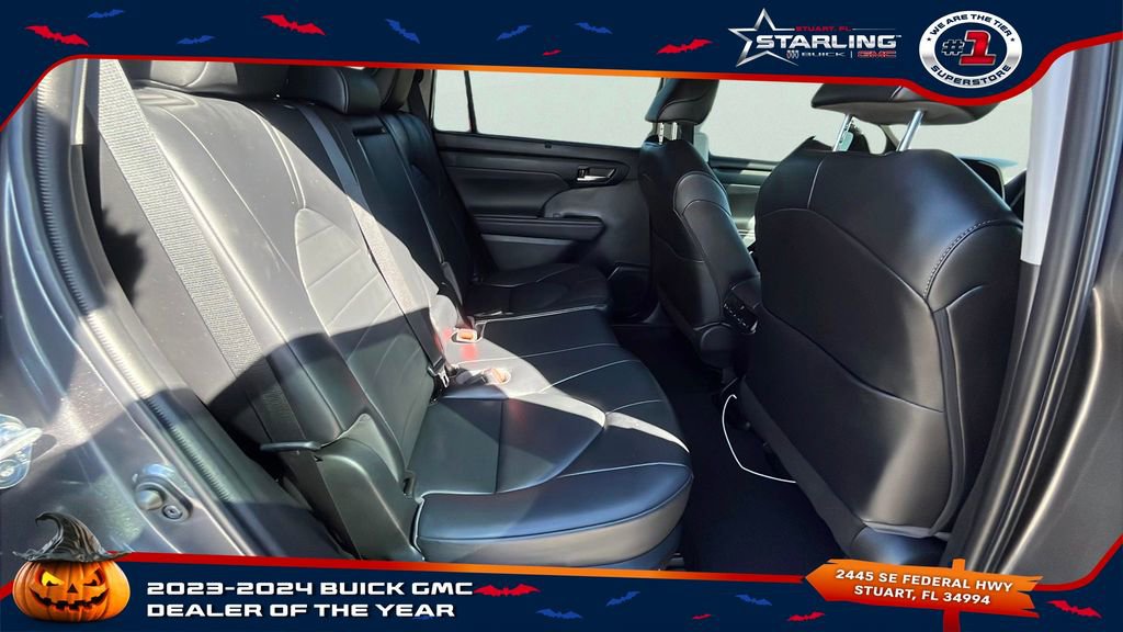 2022 Toyota Highlander XLE photo 20