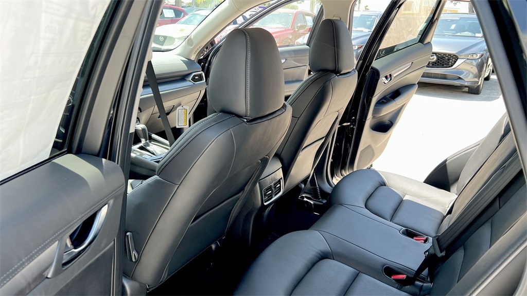 2025 Mazda CX-5 2.5 Select photo 41