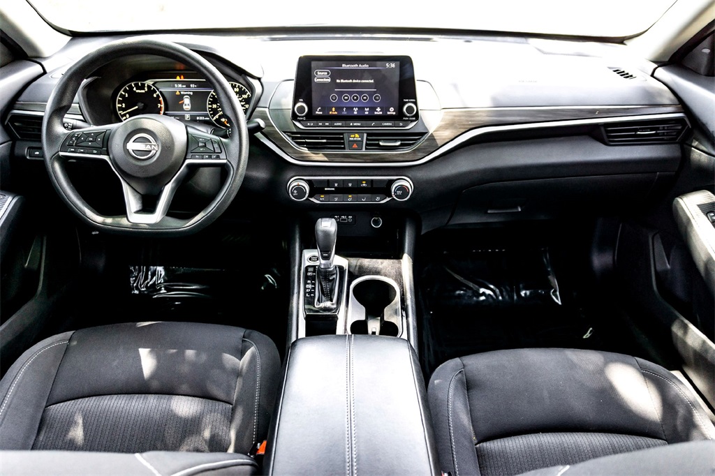 2024 Nissan Altima 2.5 SV photo 28